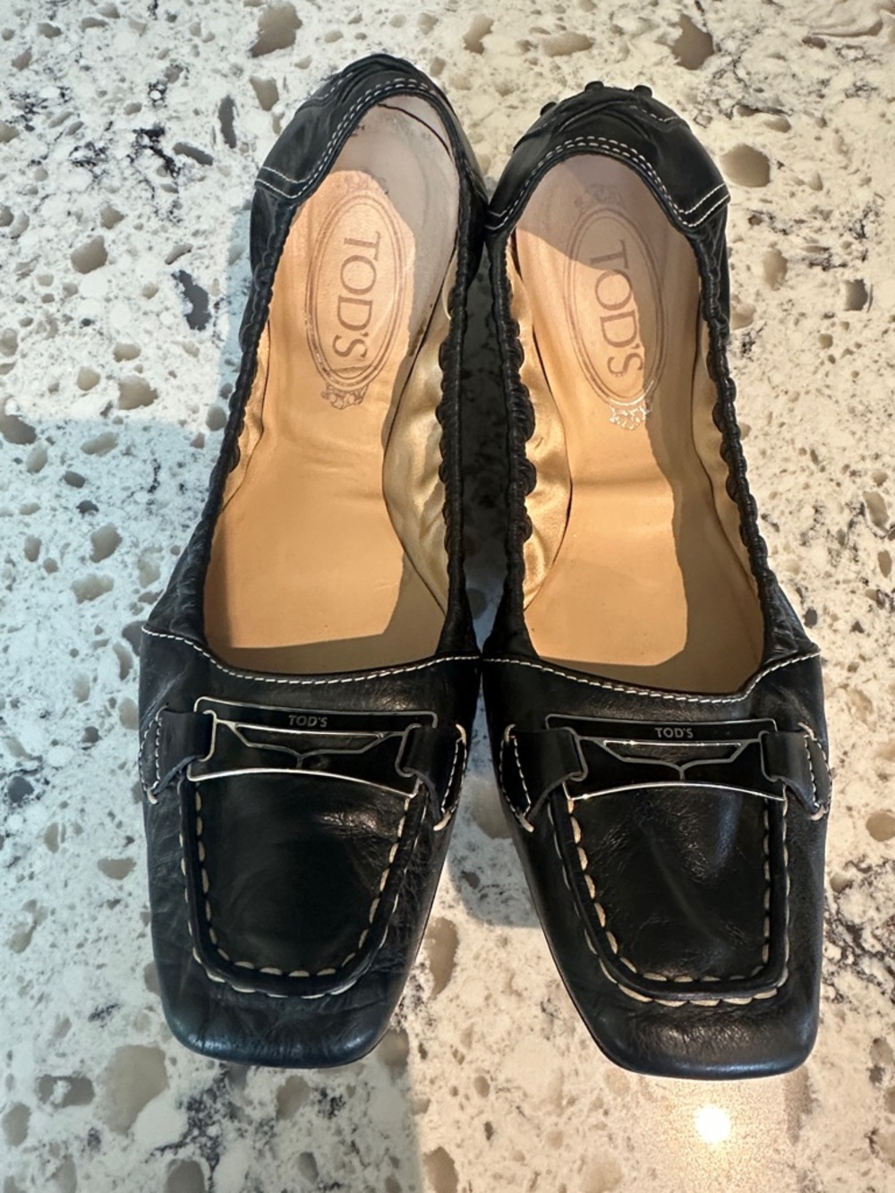 TOD'S Black Leather Loafers with Contrast Stitching
